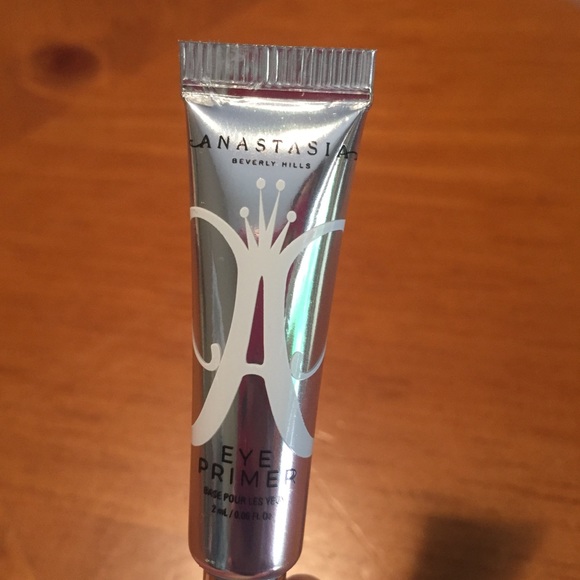 Anastasia Eye Primer - Picture 4 of 7